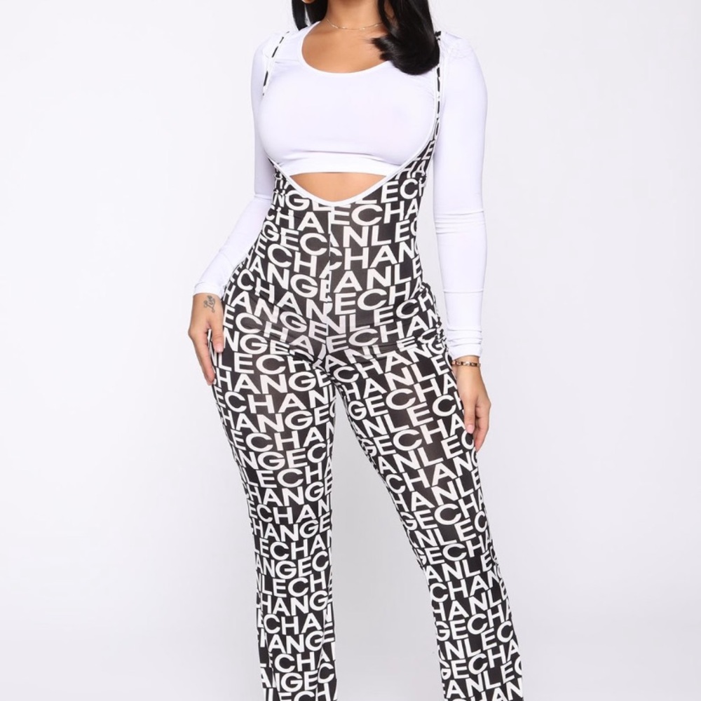 Fashion Nova - image 1